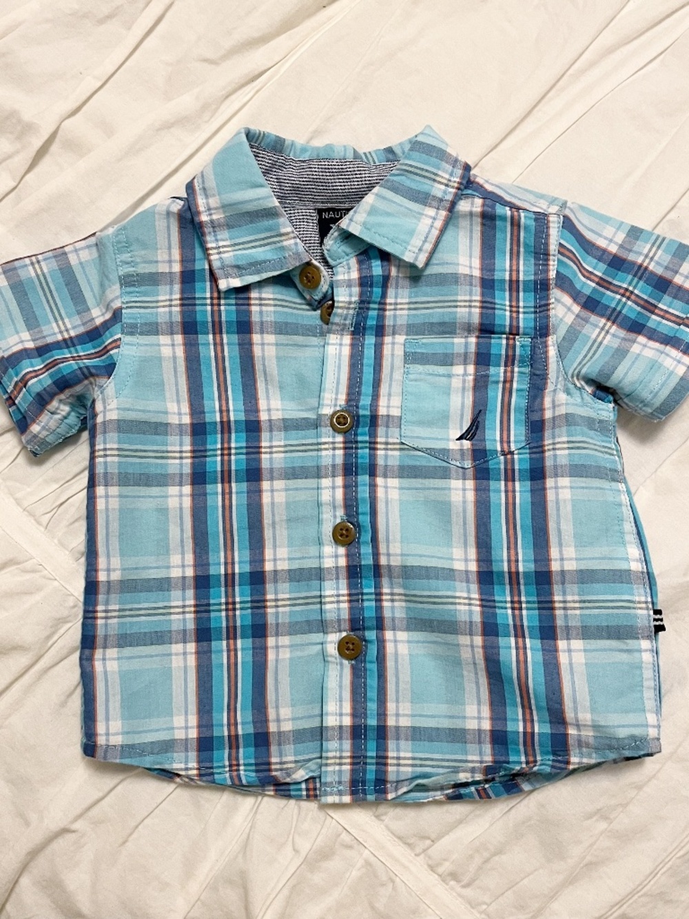 Short Sleeve Plaid Button Down Shirt